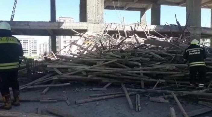Diyarbakır'da inşaat iskelesi çöktü: 1'i ağır 6 yaralı -3