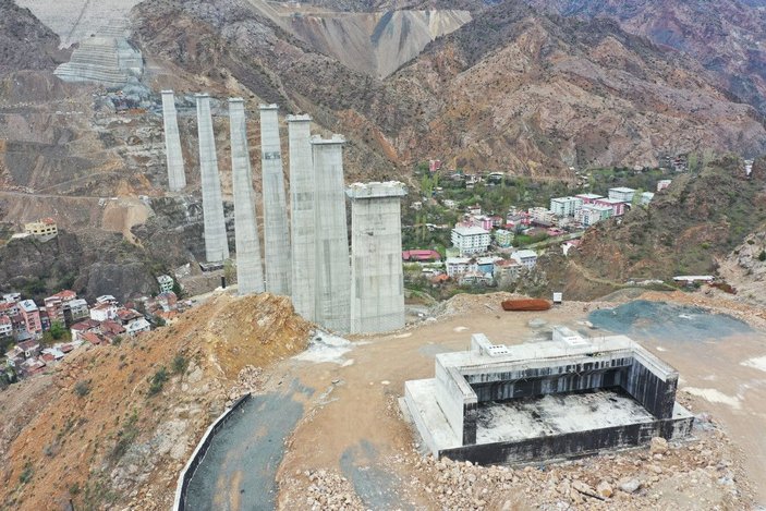 Yusufeli Barajı'nın 39 tünelli yolları tamamlandı -8