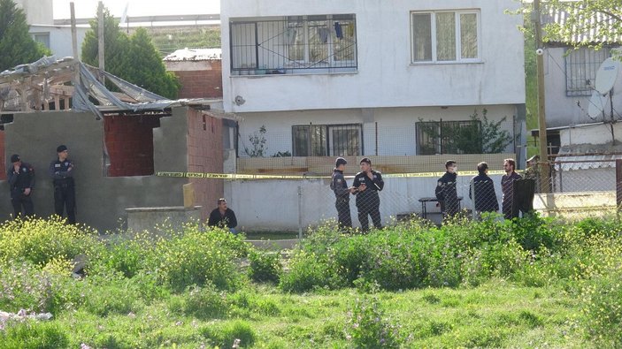İzmir'de baba- oğul, husumetlilerini tüfekle öldürdü -3
