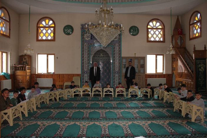 Çocuklara camiyi sevdirmek isteyen imamdan 'market' yöntemi -7