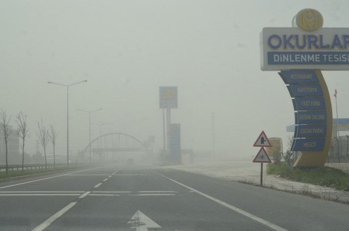 Aksaray- Adana kara yolunda ulaşıma 'kum fırtınası' engeli -6