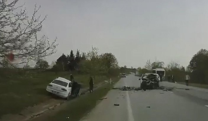 2 kişinin öldüğü kaza araç kamerasında -4