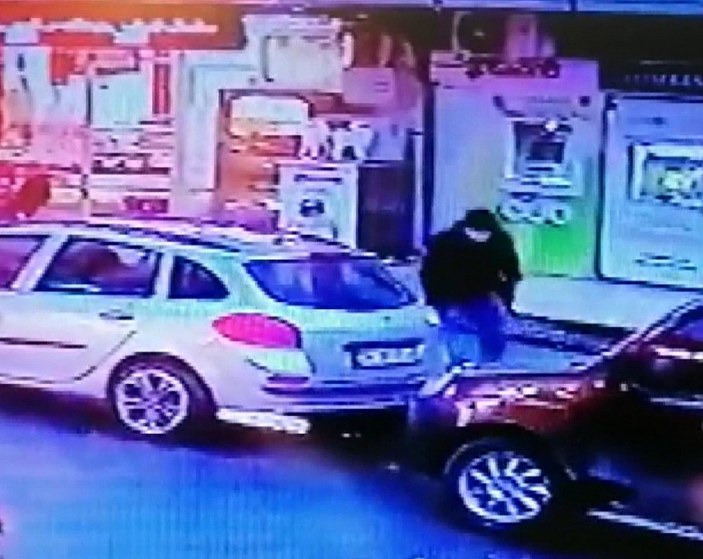 Esenyurt'ta otomobilden çanta hırsızlığında jammer kulanıldı iddiası -3