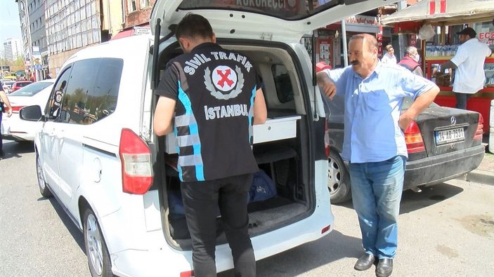 Kadıköy'de denetimde 8 taksi şoförüne emniyet kemeri cezası  -3