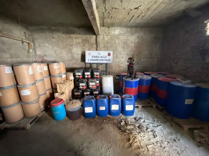 d Jandarmadan uyuşturucu imal eden şüpheliye suçüstü -1