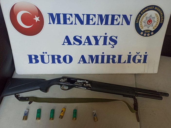 İzmir'de kaçak tütün operasyonu