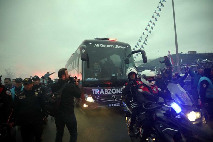 Şampiyonlukla hem Trabzonspor hem kent kazandı -8