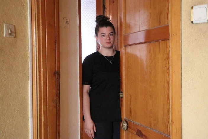 Ukrayna'da evi bombalanan Albina, iki çocuğuyla Türkiye'ye sığındı -7