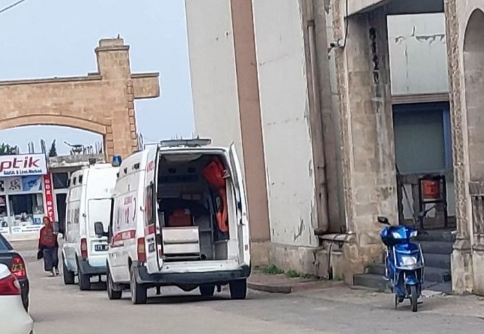 Kamyonette 2 kuzenin silahla vurulmuş cesetleri bulundu -2