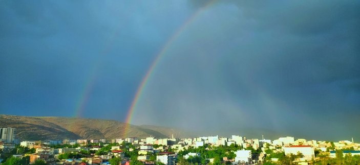 Diyarbakır'da yağmur sonrası büyüleyen gökkuşağı