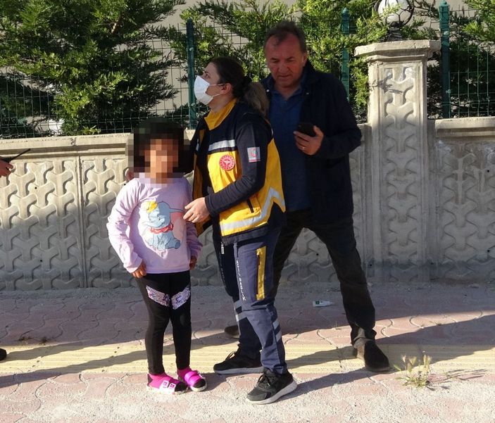 Eşini ve kızını, öfkeli kocanın elinden polis kurtardı -2