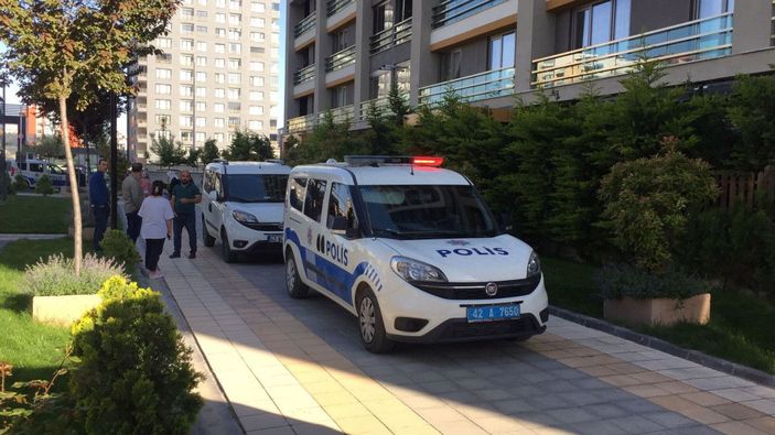 Eşini ve kızını, öfkeli kocanın elinden polis kurtardı -4