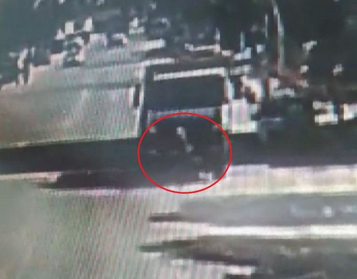 Hafriyat kamyonunun çarptığı bisikletli öldü -1