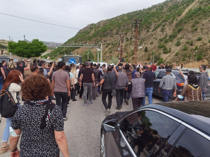 Tunceli'de PKK'lı eski hükümlünün cenazesinde gerginlik: 2 gözaltı -5