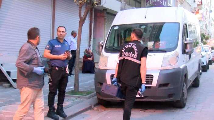 Zeytinburnu'nda 7'inci kattan düşen 2 yaşındaki çocuk hayatını kaybetti -4