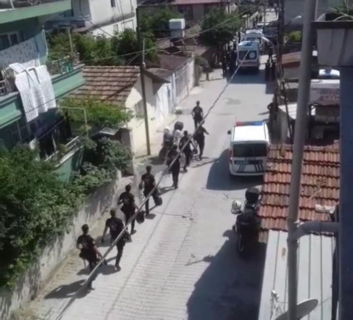 Hatay'da iki aile arasında silahlı kavga: 15 yaralı -1