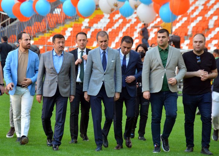 AK Parti Sözcüsü Çelik: On binlerce genç, Cumhurbaşkanımızla buluşacak -4