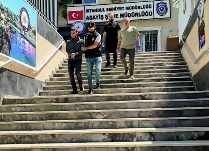 Beşiktaş'ta telefonla dolandırıcılık yapan sahte polis yakalandı -2