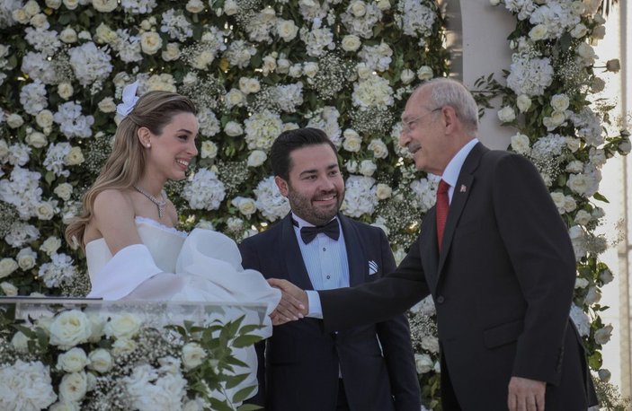 Kılıçdaroğlu, Başkan Böcek’in oğlunun nikah şahidi oldu -9