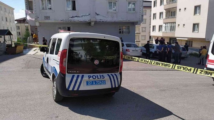 Gaziantep’te silahlı kavga: 2 ölü, 2 yaralı -1
