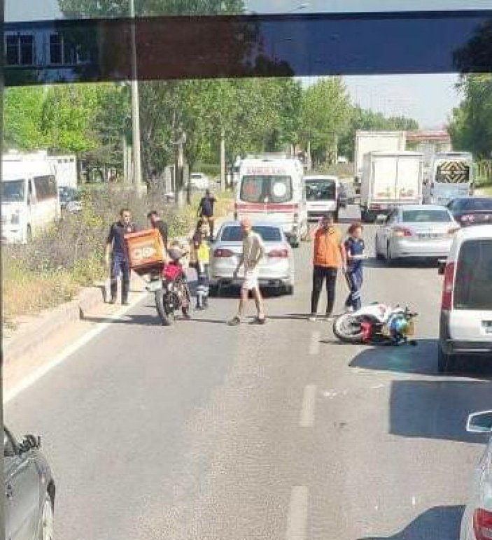 Motosikletiyle minibüs ve otomobile çarpan Ahmet öldü -5