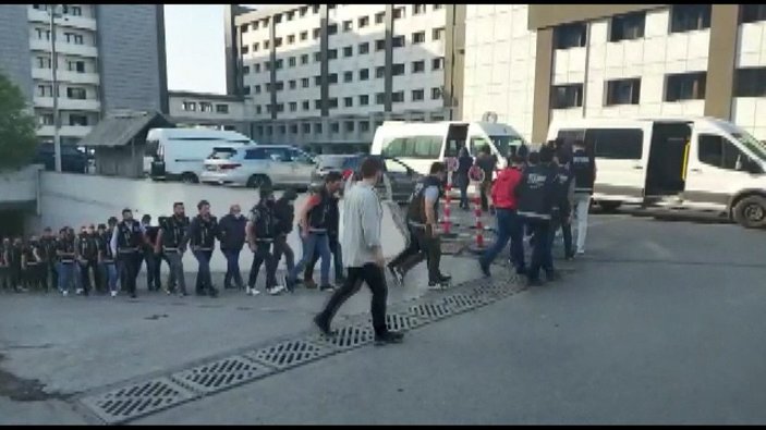 Maltepe Belediyesi çalışanlarına yönelik rüşvet operasyonu: Şüpheliler adliyeye sevk edildi -6