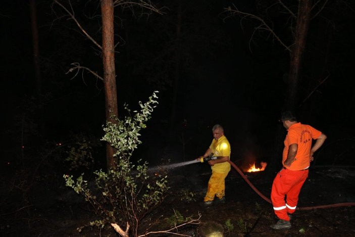 Kozan’da 6 noktada çıkan orman yangını kontrol altına alındı -4