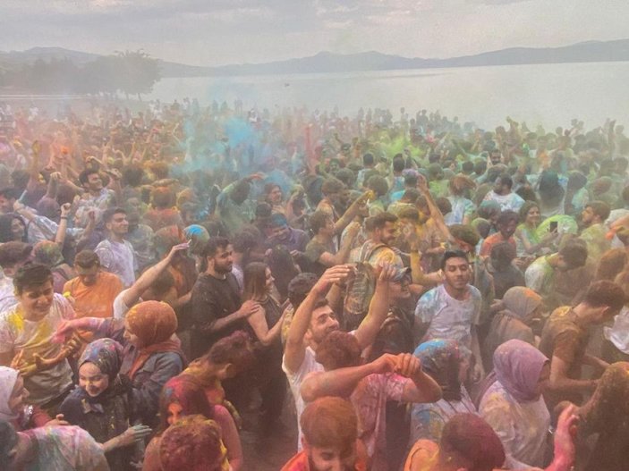 Elazığ'da ilk kez düzenlenen Color Fest'ten renkli görüntüler