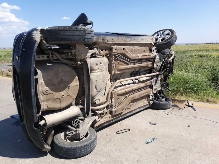 Devrilen otomobildeki öğretmen hayatını kaybetti -2