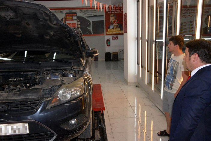 Satmak istediği otomobilin 2 aracın birleşimiyle yapıldığı ortaya çıktı -8