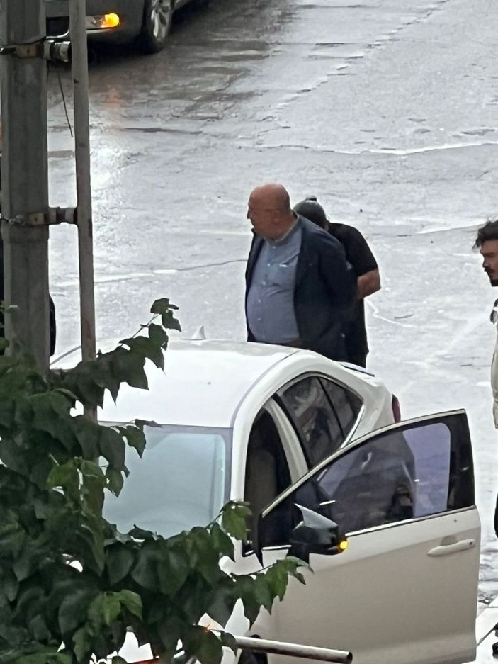 Tapu görevlisi, seri numaraları alınmış rüşvet parasıyla yakalandı -2