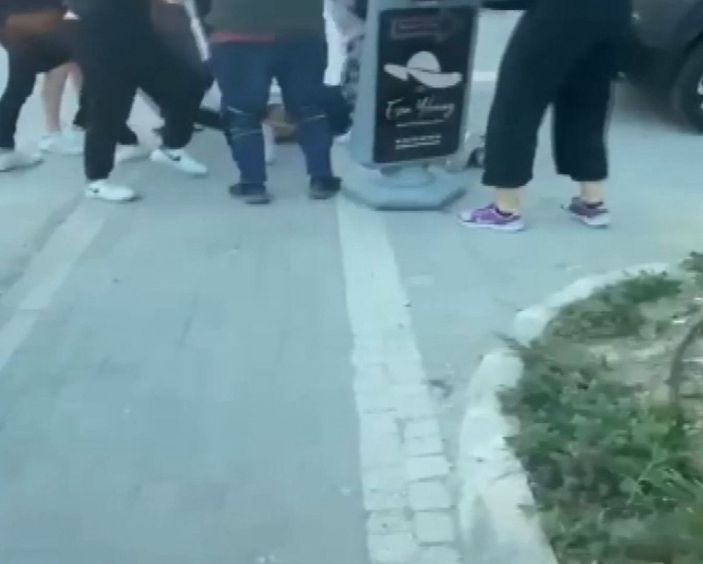 Beylikdüzü'nde taciz iddiasıyla tekme tokat dövüldü -1