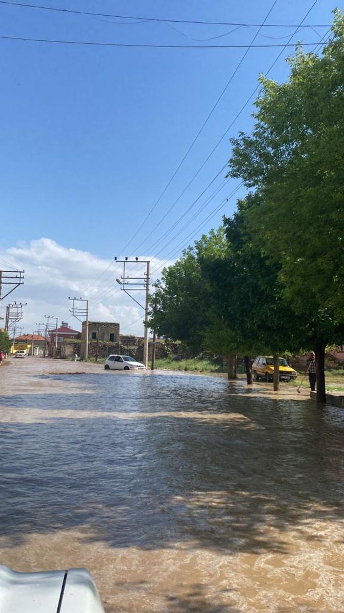 Nevşehir’de dolu ve sağanak etkili oldu -4