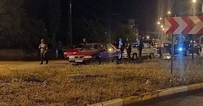 Gemerek'te sağanak sele neden oldu; ev ve iş yerlerini su bastı -3