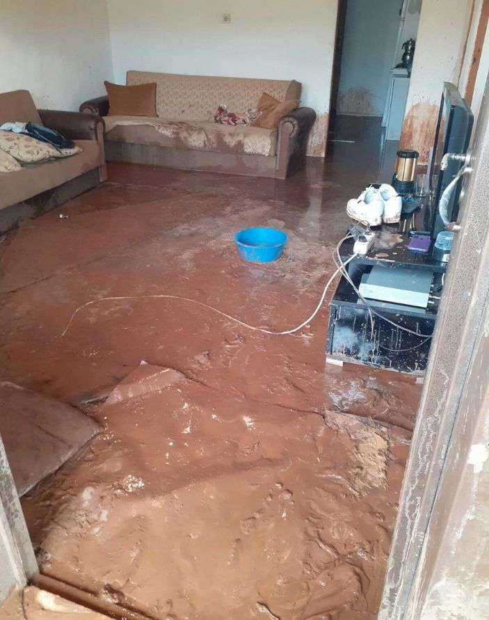 Bala'da 2 köprü, sel sularıyla yıkıldı -3