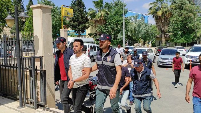 Şanlıurfa'da 36 kaçak göçmen yakalandı; 7 organizatöre gözaltı -3
