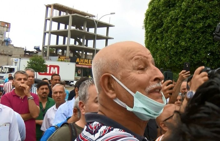 Adana'da başkanla yaşanan gerginliği görüntüleyen basın mensubu baba-oğula dayak -5