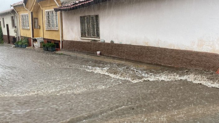 Eskişehir’de sağanak etkili oldu -9