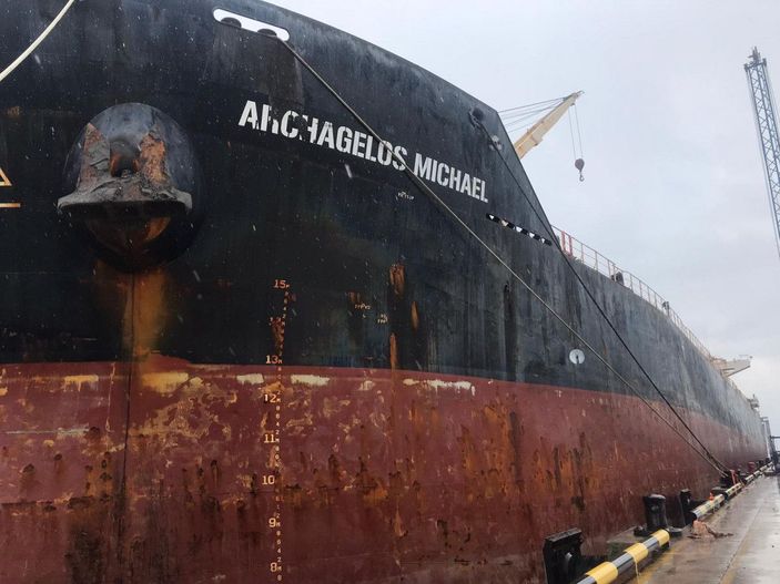 İzmit Körfezi’ni kirleten gemiye 4 milyon 315 bin 898 lira ceza -5