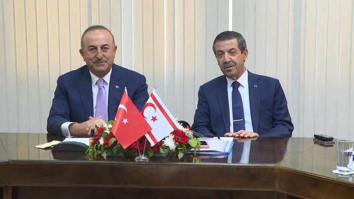 Bakan Çavuşoğlu, KKTC Dışişleri Bakanı Ertuğruloğlu ile görüştü -1