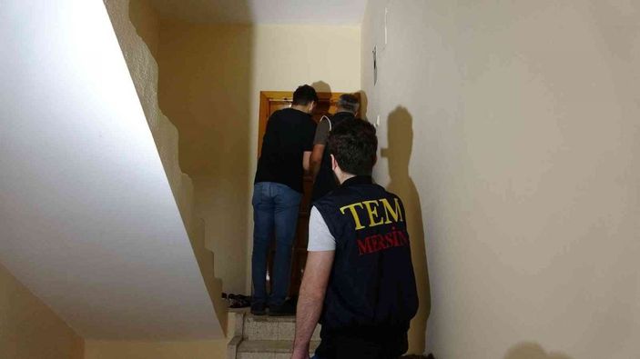 Mersin merkezli 4 ilde FETÖ operasyonu: 44 kişiye gözaltı kararı -4