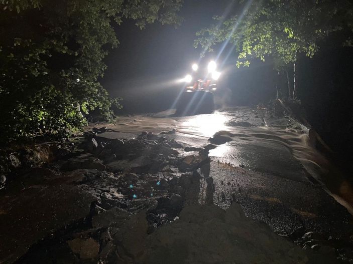 Ordu'da dere taştı, 9 evi su bastı -3