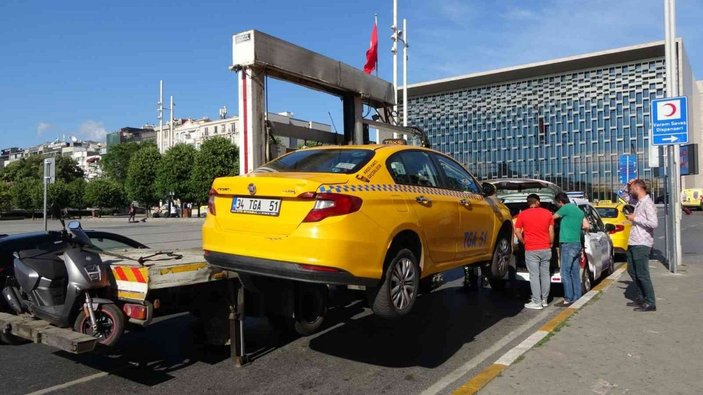 Taksim’de yapılan denetimde taksicilere ceza yağdı -2