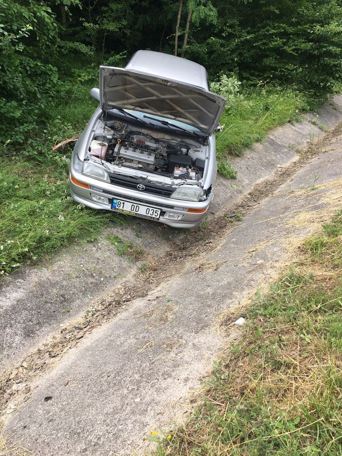 d Kocaeli'de sınav dönüşü otomobiller çarpıştı: 4 yaralı -6