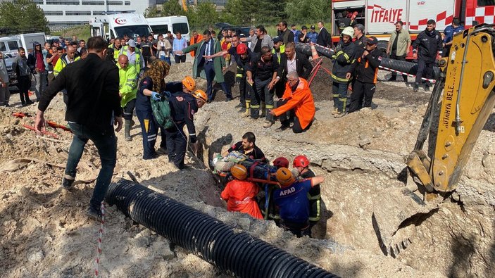 Kütahya'da kanalizasyon çalışmasında toprak kaydı: 1 ölü 1 yaralı