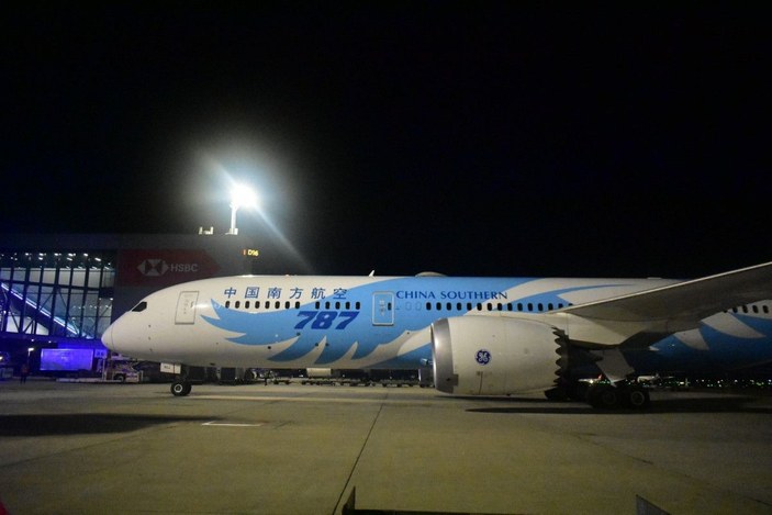 Wuhan'dan İstanbul'a iki buçuk yıl aradan sonra ilk yolcu uçağı indi -2