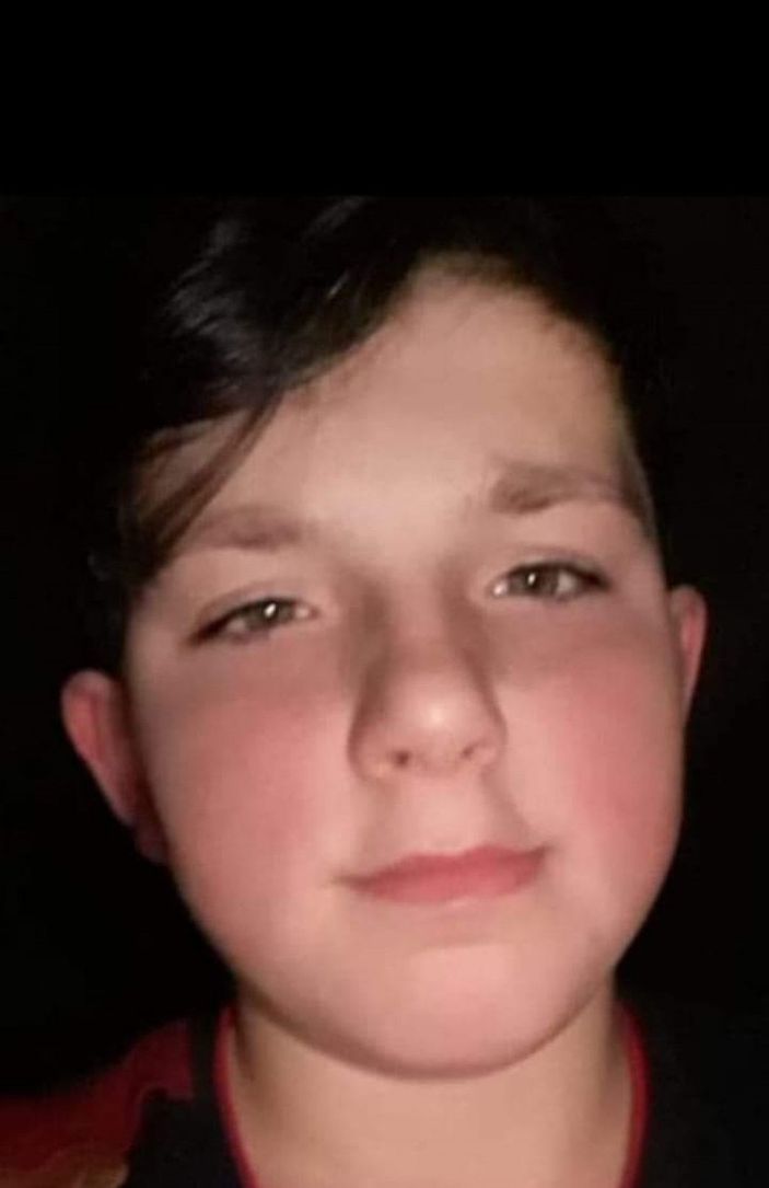 Ağabeyinin kazara vurduğu Emirhan, toprağa verildi -4