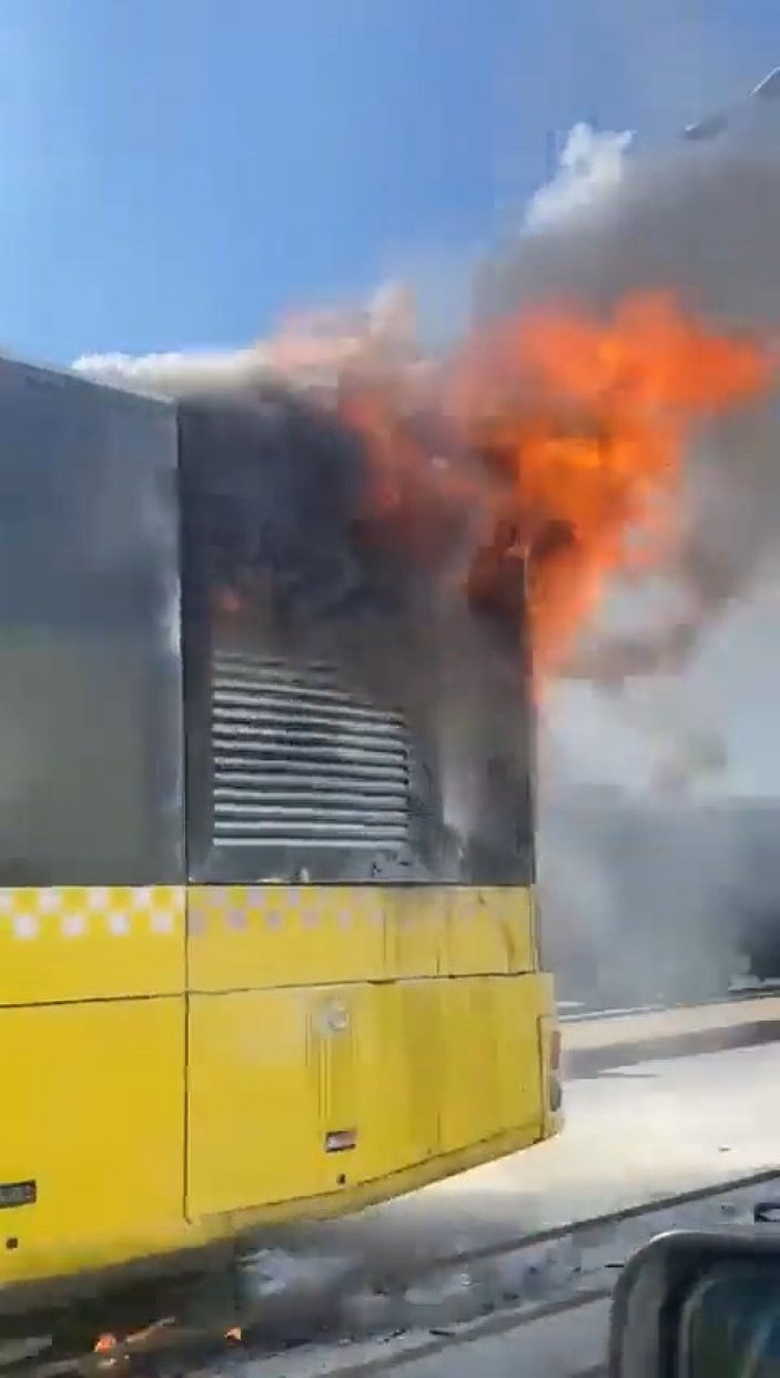 Haliç'te metrobüste yangın (ek fotoğraflar) -1