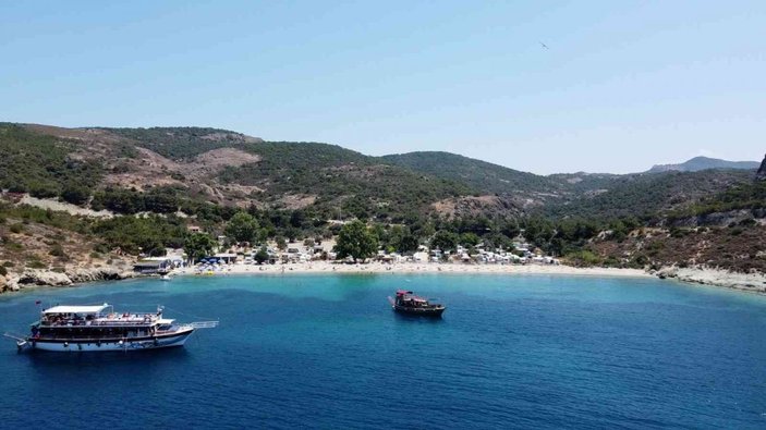İzmir’in gözde tatil merkezlerinden Foça’da tatilci yoğunluğu -4