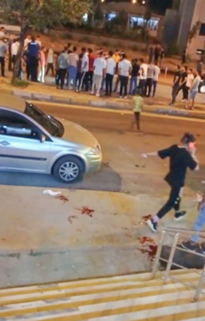 Diyarbakır'da iki grup arasında taşlı, bıçaklı, silahlı kavga: 7 yaralı -1